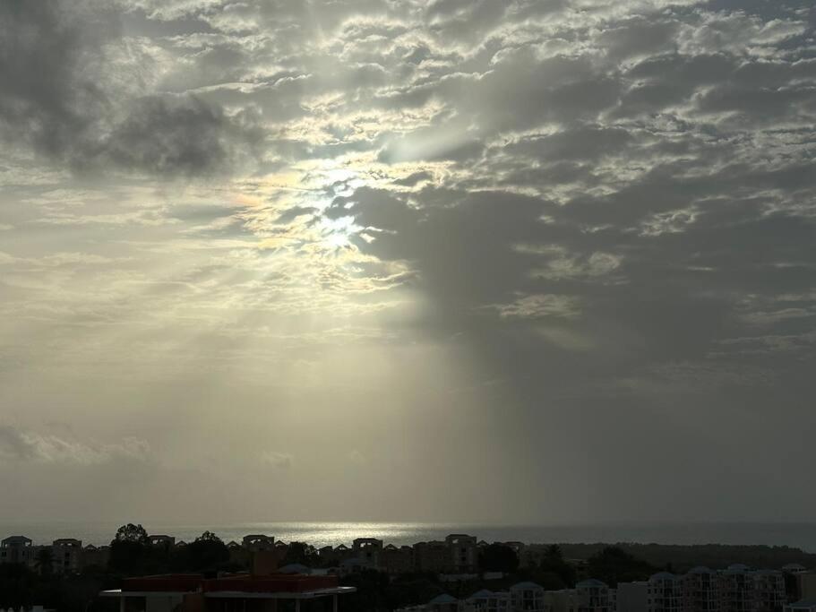 Ocean & Mountains View, Marina, Ferry, Vista Mar, Costa Esmeralda Ceiba Exterior foto